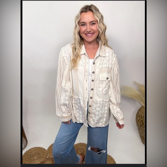 Tops - POL Cream /Floral Button-Up Lace Jacket